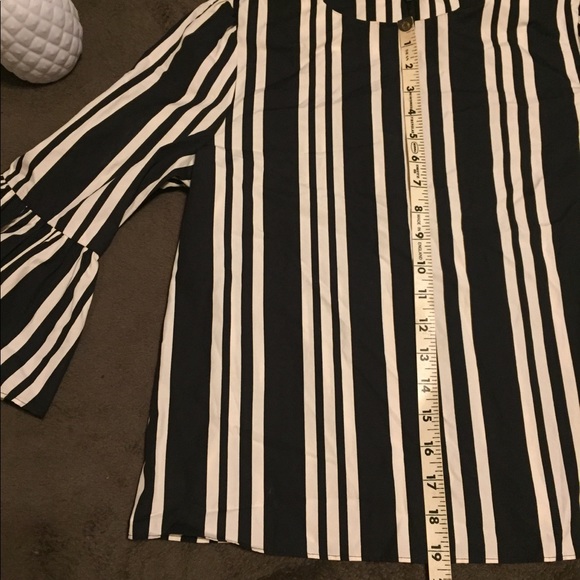 Alice & Olivia blouse - Picture 6 of 8